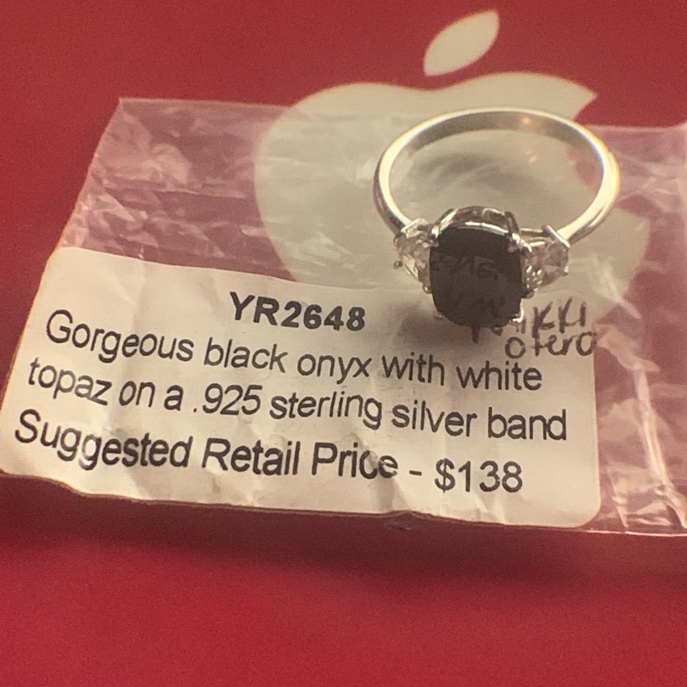 .925 silver black onyx with white topaz size 10